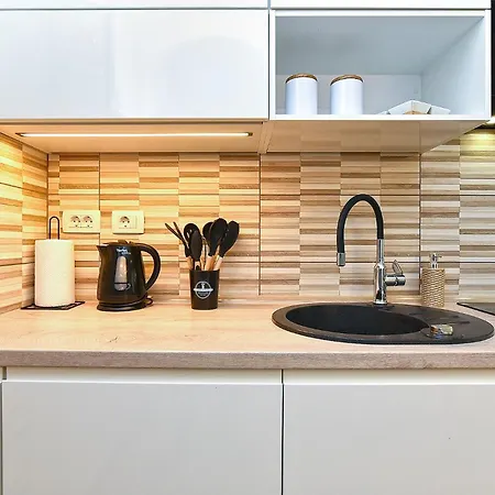 Apartment 2207 *